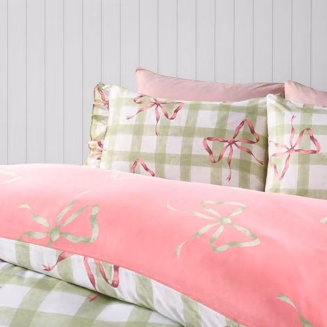 OHS Green and White Bow Print Gingham Duvet Cover and Frill Edge Pillowcase Set