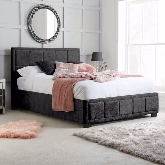 Birlea Hannover Upholstered Velvet Bed in Black, W/D/H: 140 x 200 cm