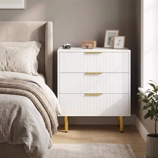 KORVIXA Art Deco Fluted 3 Drawer Wooden Chest of Drawers in White and Gold