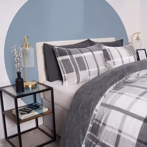 OHS King Size Checked Teddy Fleece Duvet Cover and Pillowcase Set in Grey – 2
