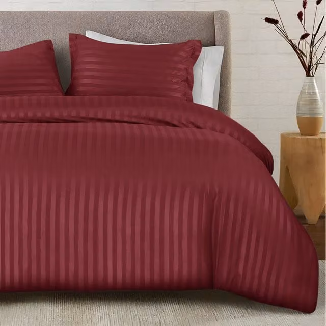 Cotton Passion Red Striped Microfibre Duvet Cover and Pillowcase Set, W/D/H: 200 x 200 cm and 50 x 75 cm