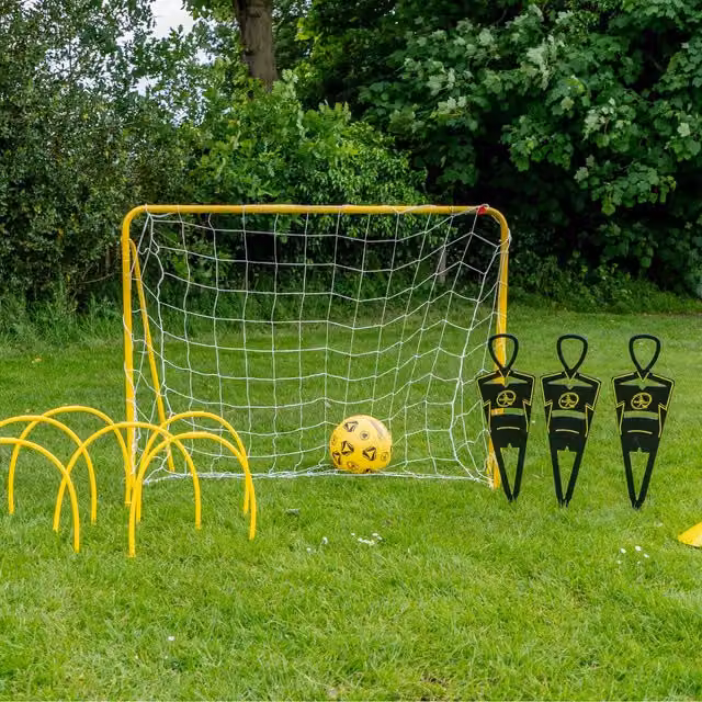 Kickmaster Ultimate Football Challenge Set in Black and Yellow with 4x3ft Goal