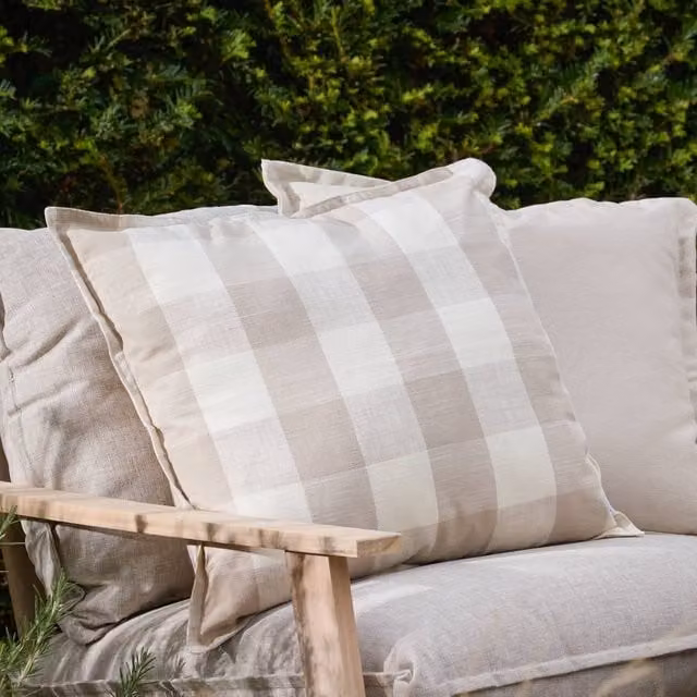 Yard Chesil Check Cotton Outdoor Square Cushion in Beige, W/D/H: 50 x 50 x 50 cm – 3