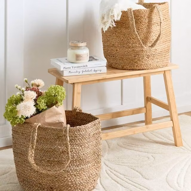Wyld and Coco Set of 2 Natural Jute Storage Baskets with Long Handles in Beige