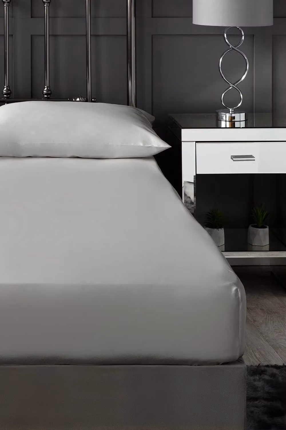 Belledorm Pima Cotton Sateen 450 Thread Count King Fitted Sheet in White, W/D/H: 180 x 200 x 38 cm – 2