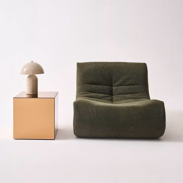 Sweekeek Amber and Gold Cubic Mirror Coffee Table, Side Table or Bedside Table, W/D/H: 40 x 40.8 x 40 cm