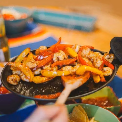 KitchenCraft Cast Iron Fajita Sizzler in Black, W/D/H: 41 x 19 x 5 cm – 4