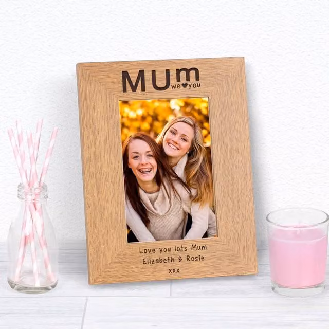 Uniqueful Personalised Mum I We Love You Wooden Picture Frame, Brown, W: 15 cm, H: 10 cm