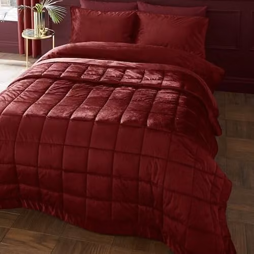 Catherine Lansfield Kingsley Matt Velvet Quilted Bedspread in Burgundy, W x D: 220 x 220 cm