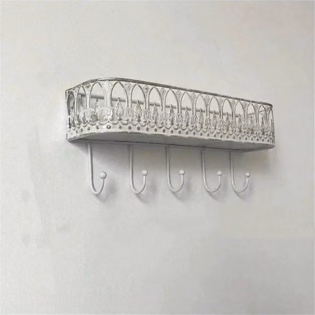 FORGEVIO White Vintage Metal Wall Rack with Multiple Hooks, W: 30 cm, H: 30 cm, D: 12 cm