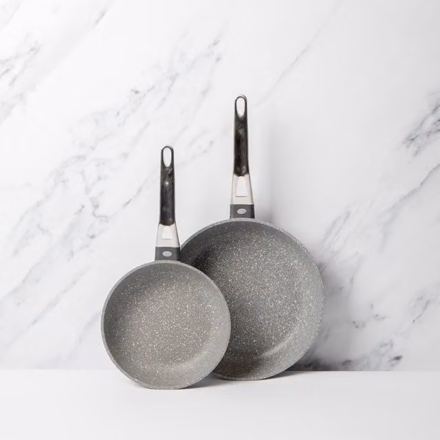 Masterclass Non-Stick Frying Pan Set of 2 in Black and Grey