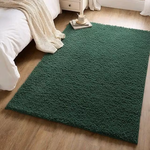 Kukoon Green Shaggy Rug, Soft Fluffy Rectangular Area Mat for Living Room or Bedroom, W: 60 cm, L: 240 cm