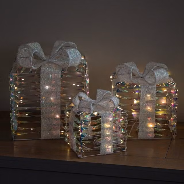Samuel Alexander Set of 3 White Star Shimmer Christmas Parcels with 90 LEDs, 30 cm – 1