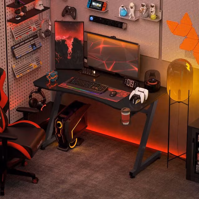 HOMCOM Black Gaming Desk with Steel Frame, Cup and Headphone Holder, and Cable Tray – 1