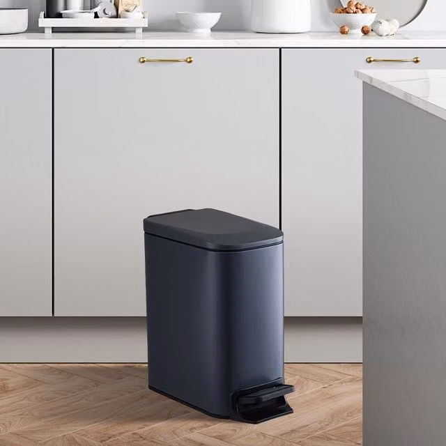 Lifeideas 6L Smudge-Resistant Rubbish Bin with Soft-Close Foot Pedal in Matte Grey