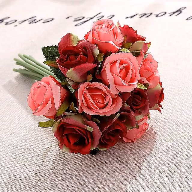 YnysTec 12 Head Artificial Silk Rose Wedding Bouquet in Light Red