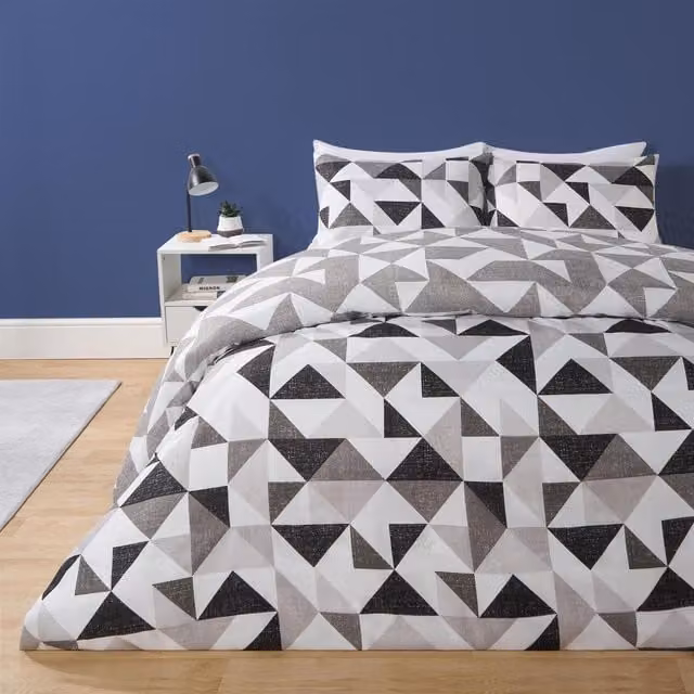 OHS Geo Shapes Reversible Duvet Cover and Pillowcase Set, Black and Multicolour, W: 180 cm, H: 200 cm