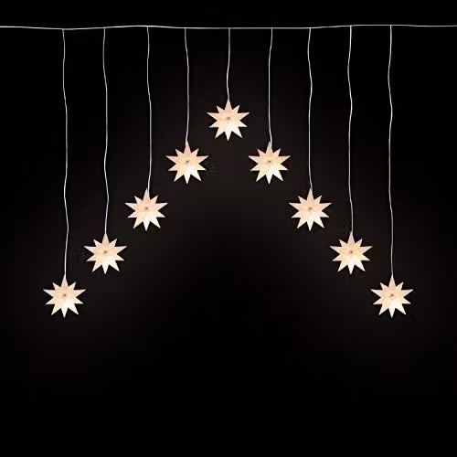 The Christmas Workshop 3D Star Curtain Lights, Warm White, Battery Operated, 2m – 1