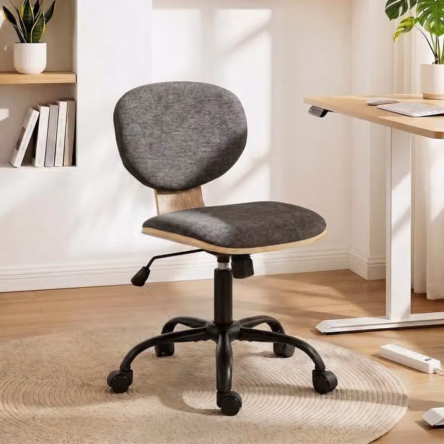 HOMCOM Grey Ergonomic Home Office Desk Chair with 360 Degree Swivel and Adjustable Height