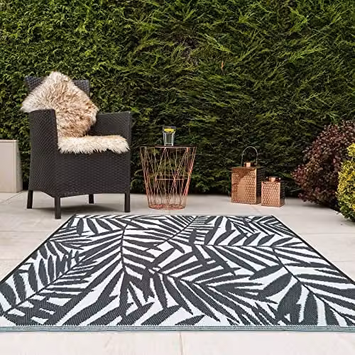 JVL Reversible Lightweight Polypropylene Woven Outdoor Rug, Floral Design, Grey and White, W: 133 cm, L: 190 cm