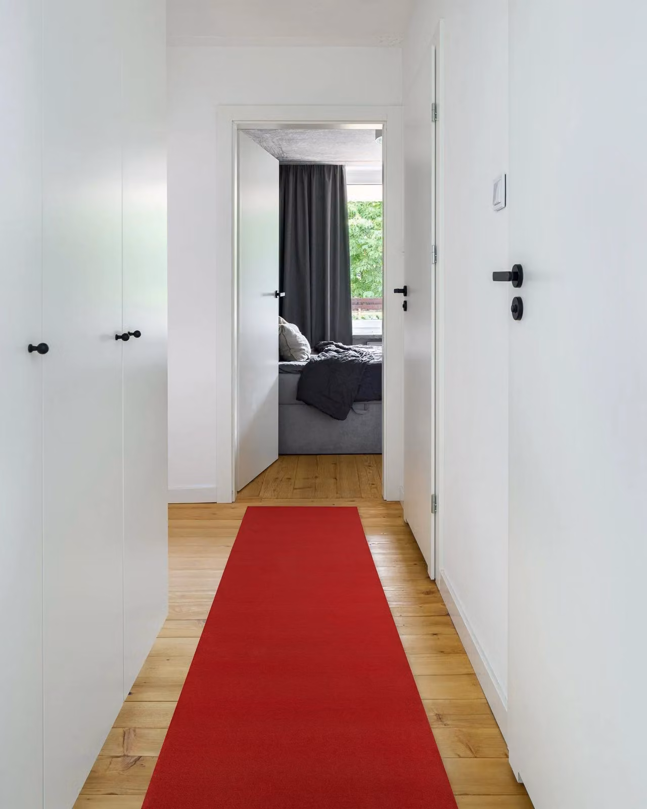 RugsX Anti-Slip Rumba Runner in Red, W: 70 cm, L: 350 cm – 3