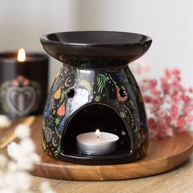 Uniqueful Midnight Bloom Floral Ceramic Oil Burner in Black – 1