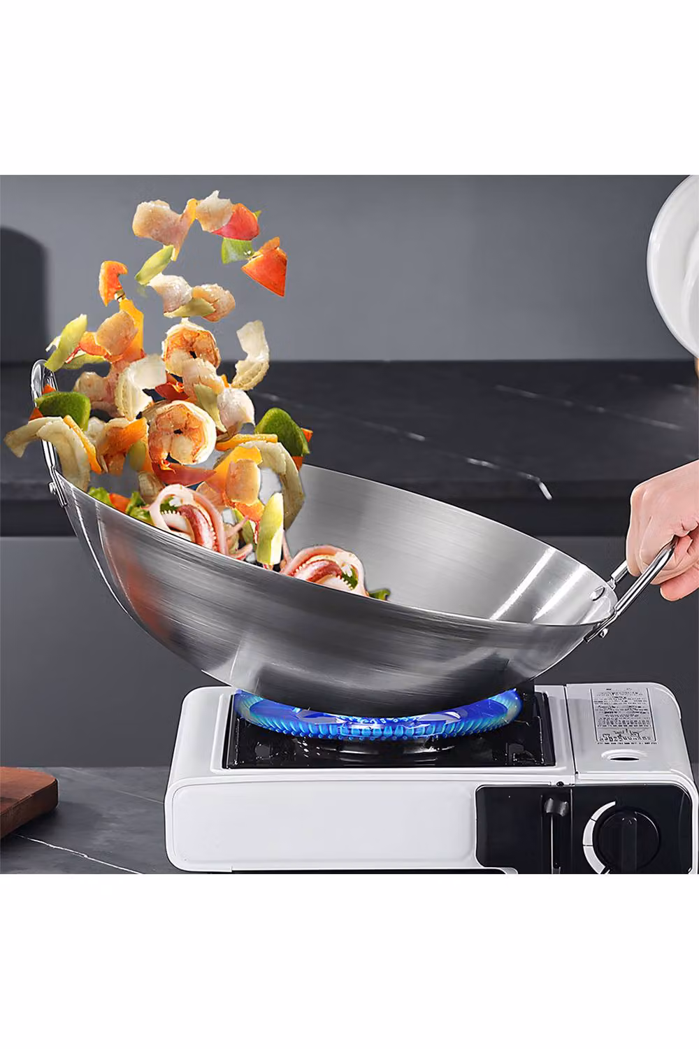 Living and Home Stainless Steel Wok in Silver – 3