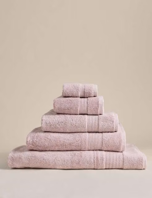M&S Egyptian Cotton Terry Towel in Pink