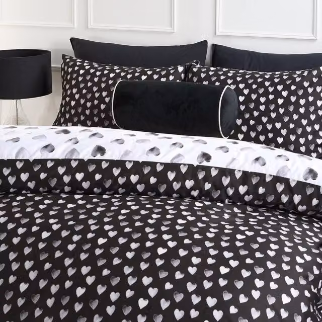 OHS Reversible Watercolour Heart Print Duvet Cover and Pillowcase Set in Monochrome Black and White