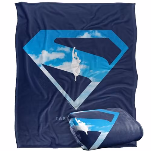 Warner Bros. Superman 2025 Movie Cloud Shield Silky Touch Super Soft Fleece Throw Blanket, Multicolour, W: 152 cm, D: 127 cm