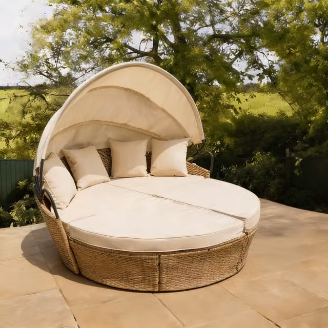 Home Source Modern Rattan Garden Day Bed with Sun Canopy in Beige and White