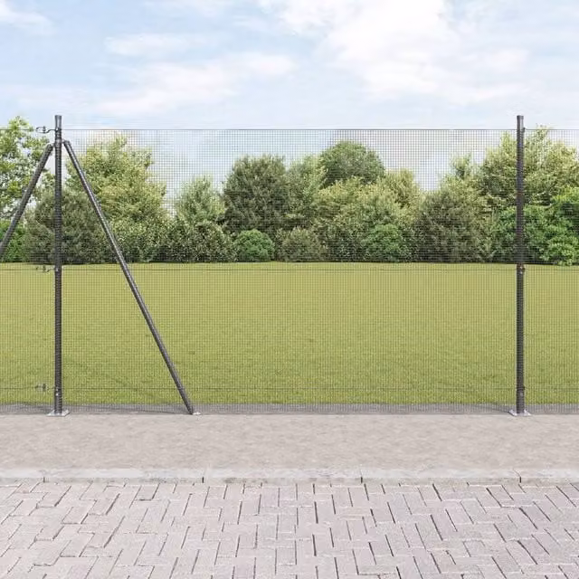 Berkfield Home Grey Steel Welded Wire Fence with 7 Flanged Posts, W: 10 m, H: 1.5 m – 1