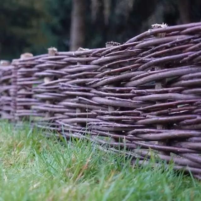Woven Wood Willow Lawn Edging, 6m, 6 Pieces, Brown, Height: 20 cm