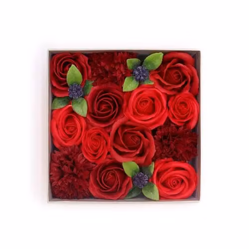 Serenityy Classic Red Soap Rose Floral Gift Box