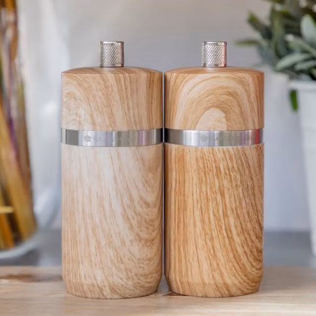 MasterClass Salt and Pepper Mill in Beech Finish, Height: 12 cm