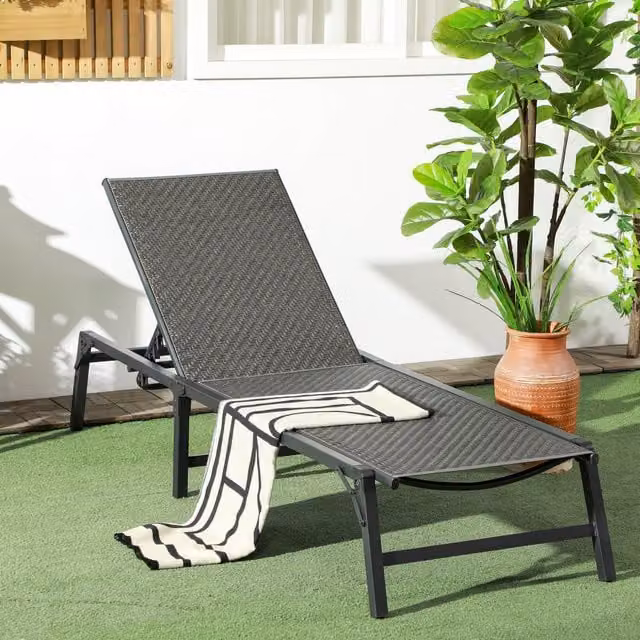 Outsunny Foldable PE Rattan Sun Lounger with 5-Level Adjustable Backrest in Grey