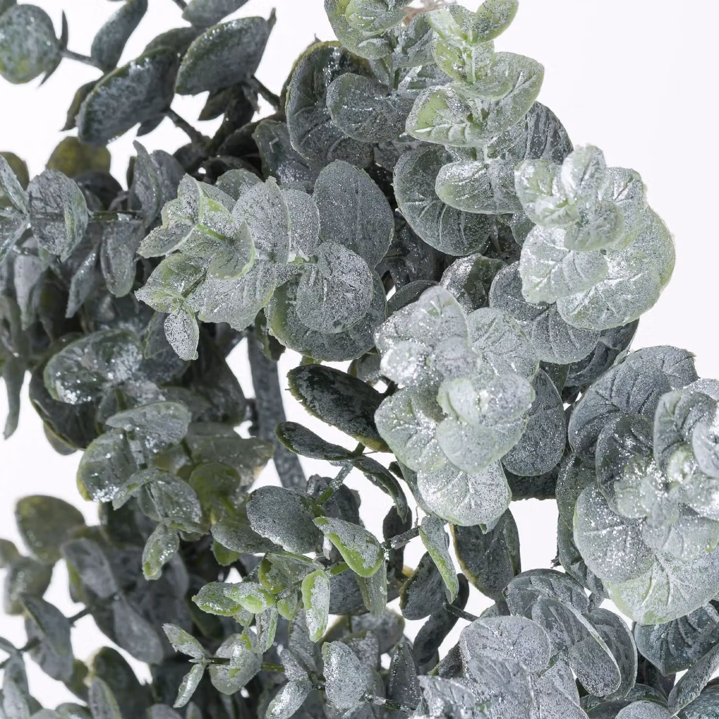 Love Lace Medium Frosted Eucalyptus Candle Wreath in Grey – 2