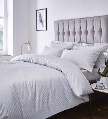 Catherine Lansfield Satin Stripe 300 Thread Count King Fitted Sheet Grey W/D/H: 180 x 200 x 30 cm – 2