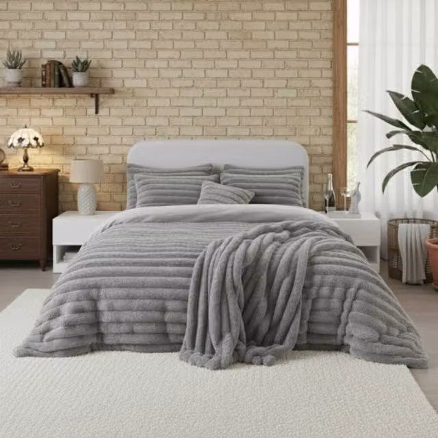 Snug City Luxury Teddy Cord Bedding Set in Silver Grey, Single Size, 90 x 200 cm – 1