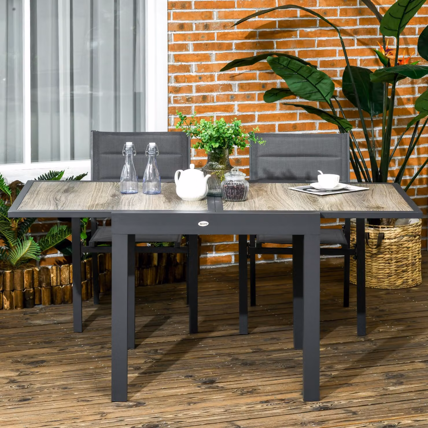 Outsunny Extendable Rectangular Garden Dining Table with Aluminium Frame and Plastic Tabletop in Beige and Grey – 2