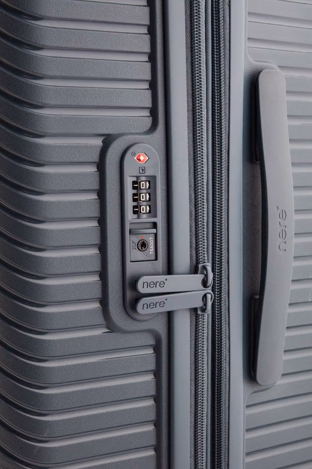 Nere Travel Bondi Cabin Suitcase in Blue, W/D/H: 56.0 x 36.0 x 20.0 cm – 2