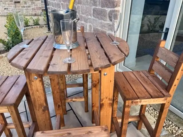 Charles Taylor Deluxe Alfresco Four Seater Bar Set in Brown Oiled Wood – 2