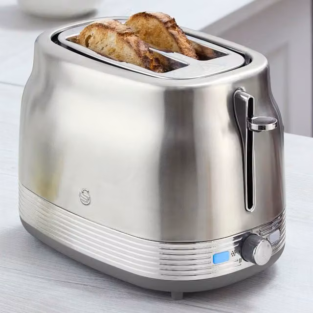 Swan Retro Revive 2 Slice Toaster in Cream and Silver Stainless Steel with Cable Storage