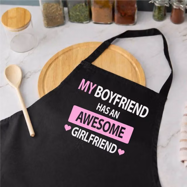 60 Second Makeover Women's My Boyfriend Has An Awesome Girlfriend Black Apron
