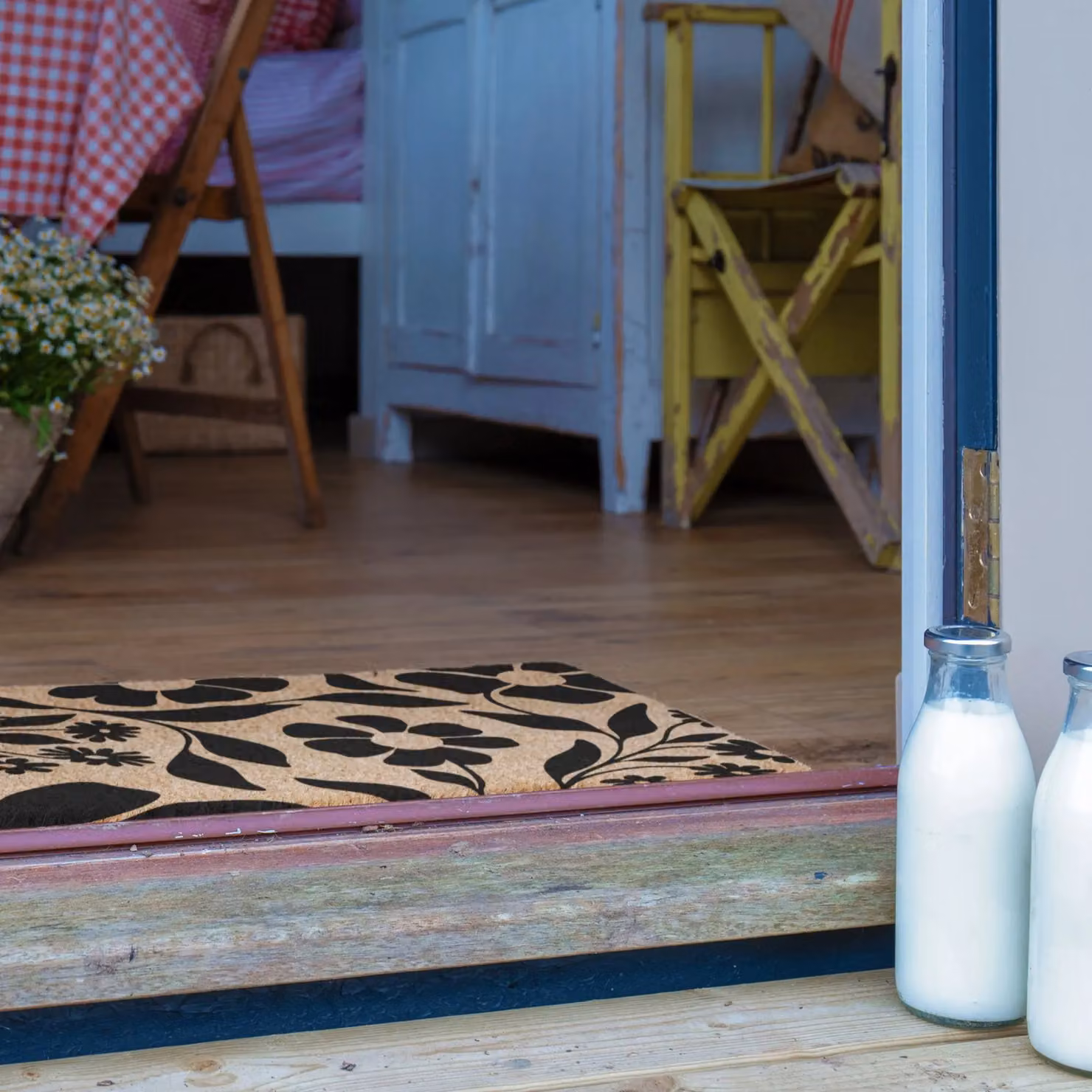 Artsy Mats Black Floral Pattern Coir Doormat in Brown, W/D: 60 x 40 cm – 3