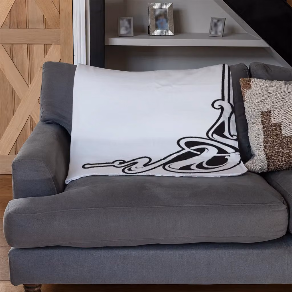 Benjamin Tate Design Decorative Border Fleece Blanket in Black, Beige and White, W/D/H: 120 x 150 cm – 3