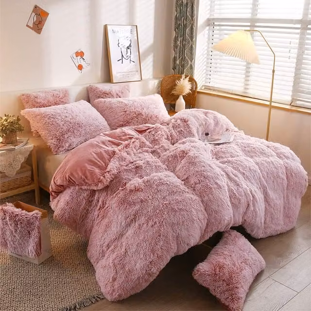 Ezysleep Pink Faux Fur Duvet Cover and Pillowcase Set