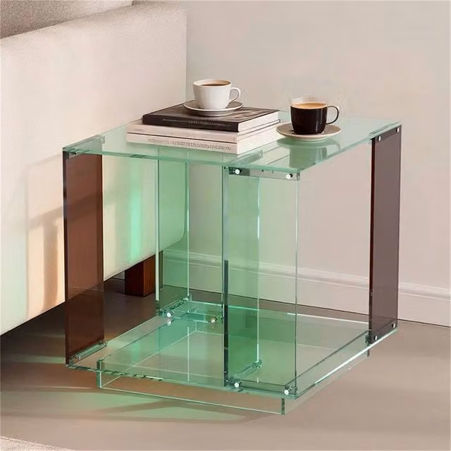 NESTLUNE Green-tinted Acrylic End Side Table in Green, W/D/H: 15 x 15 x 100 cm