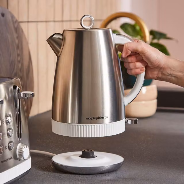 Morphy Richards Mexborough 1.7 l Stainless Steel Kettle - White