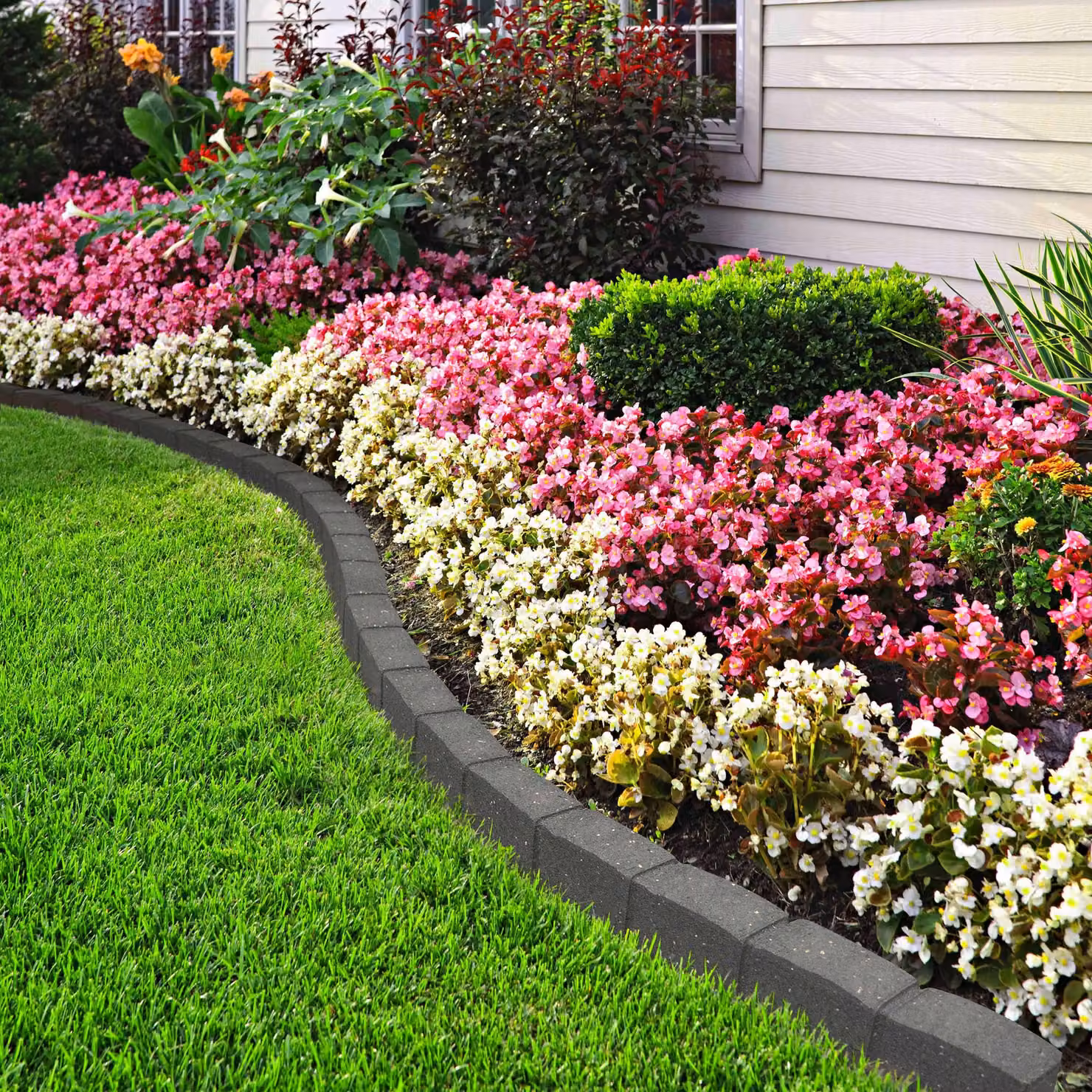 Nicoman Flexible Roman Stone Garden Lawn Edging, Grey, 24 Pack – 5